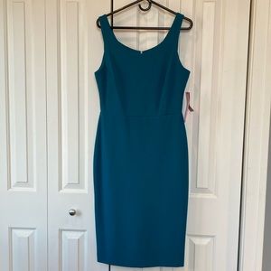 Betsey Johnson Black Sleeveless Sheath Dress